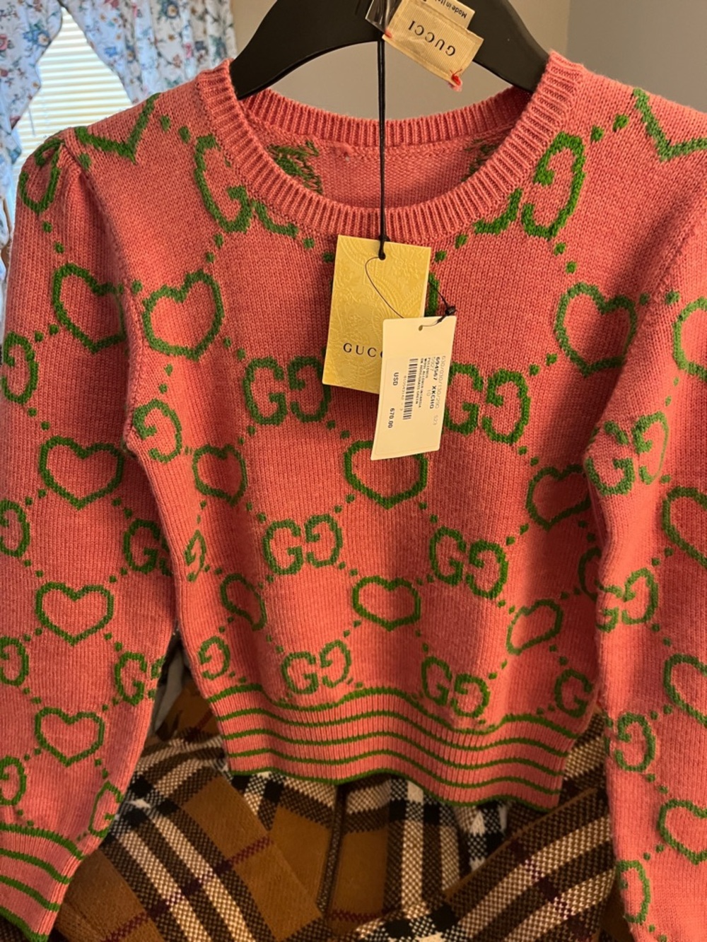 Gucci Pink Knit Sweater with Green GG & Heart Jacquard - Picture 2 of 9